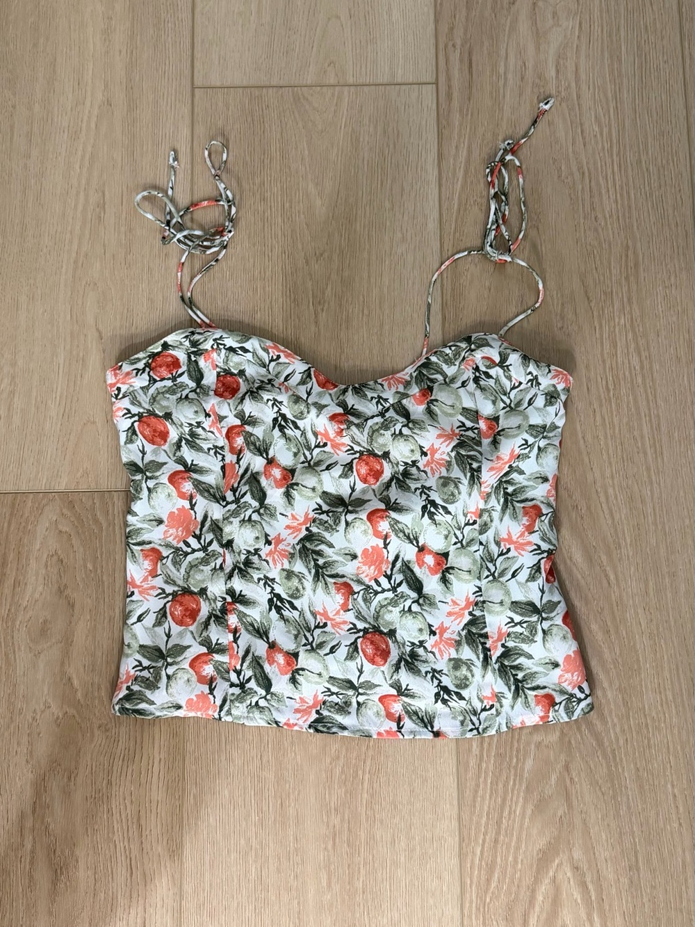 abercrombie & fitch tie top cami // size medium